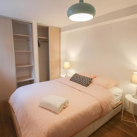 Grand Place - Nice 100m2 - 3 Bedrooms * リール